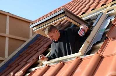 Pose de fenêtres de toit Velux à Cladech
